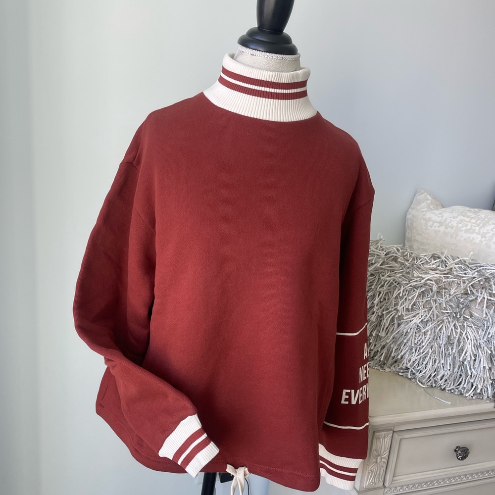 Zara Sweatshirt